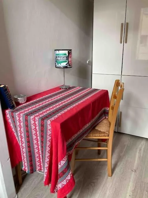 Appartement Lumineux En Plein Centre - 2 Chambres Aix-en-Provence France